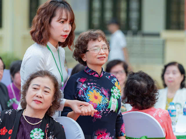 z7213717001327 7f63def4e8b83c5eb21f79ec152601e3