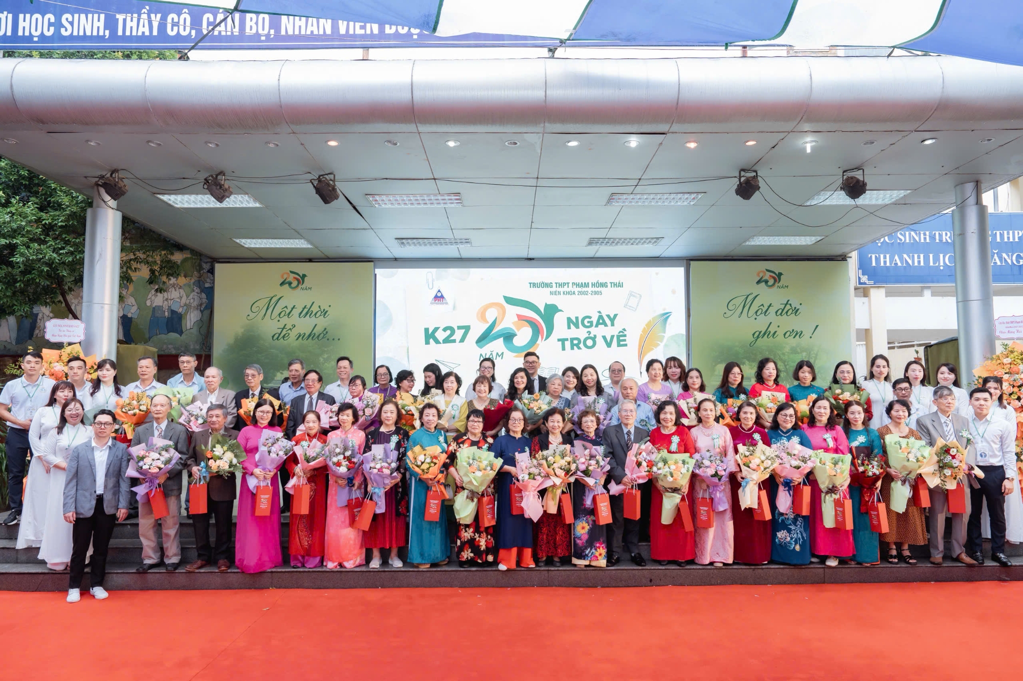 z7213717081405 0776e8f28dc1f50eac79abe4d63f0636